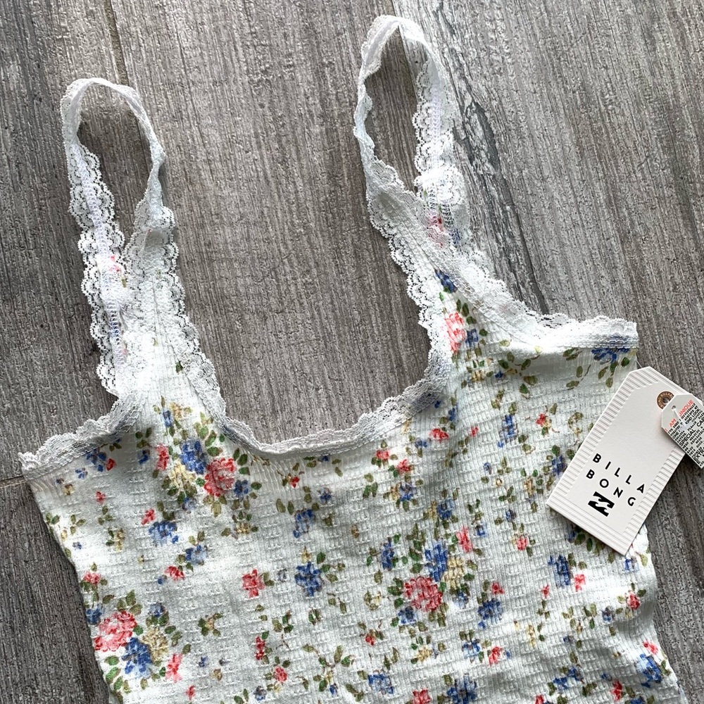 π₯π₯BILLABONG - LITTLE LOVE TANKπ₯π₯ - Picture 6 of 8
